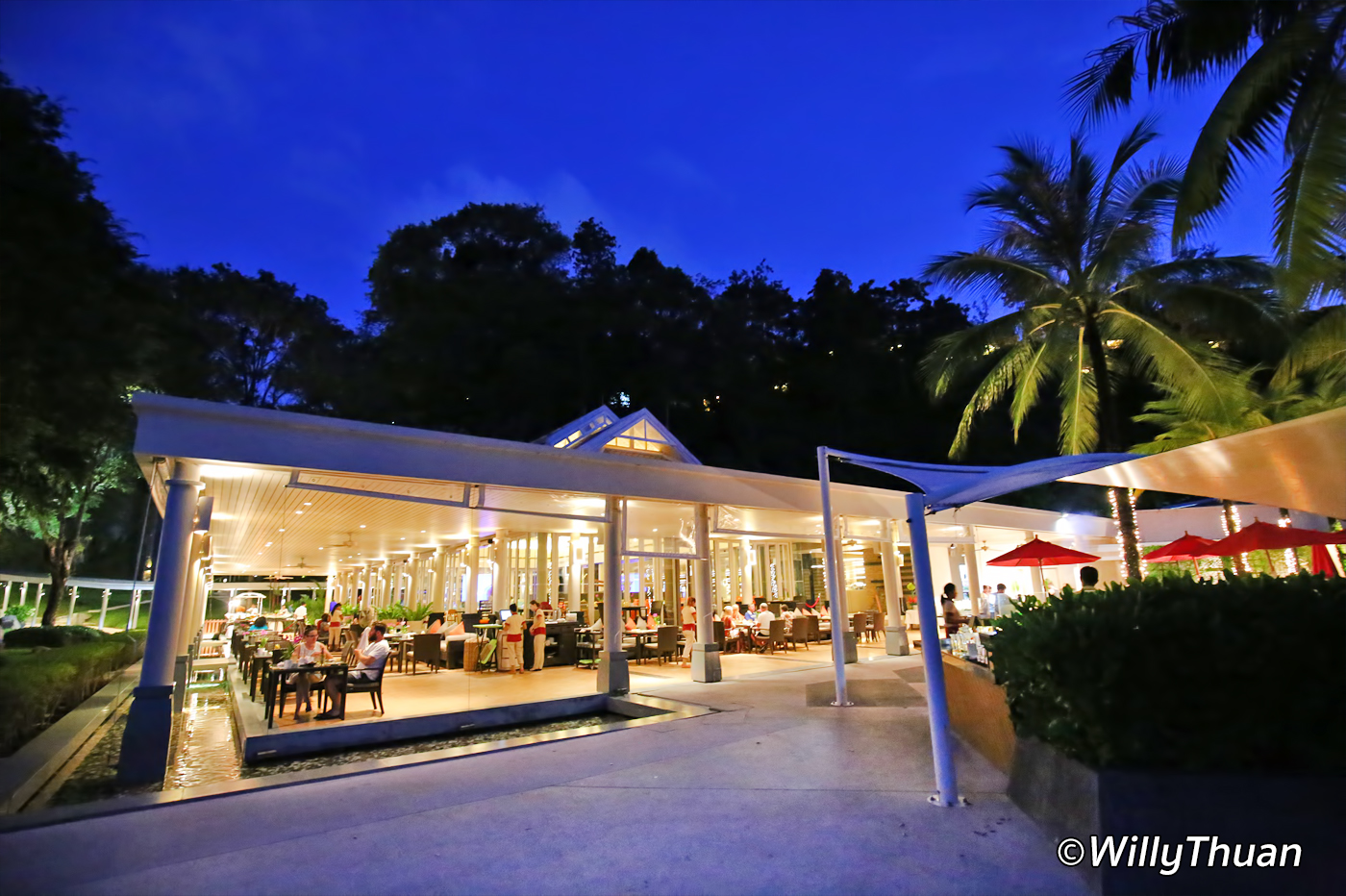 Rim Talay Restaurant at Amari Resort Phuket