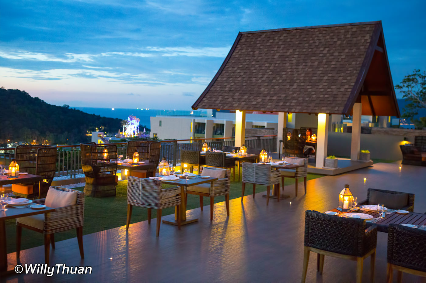 Sizzle Rooftop Restaurant at Avista Hideaway Patong - PHUKET 101