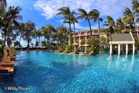 Phuket Graceland Resort