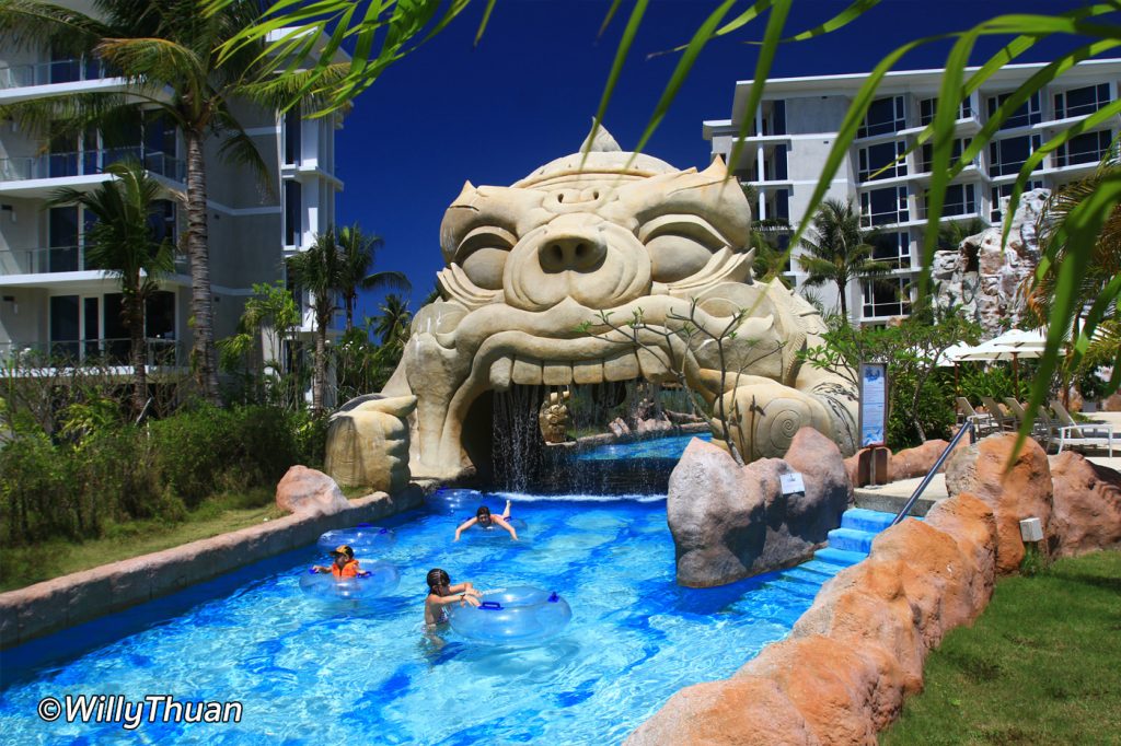 The Lazy River at Splash Jungle Park