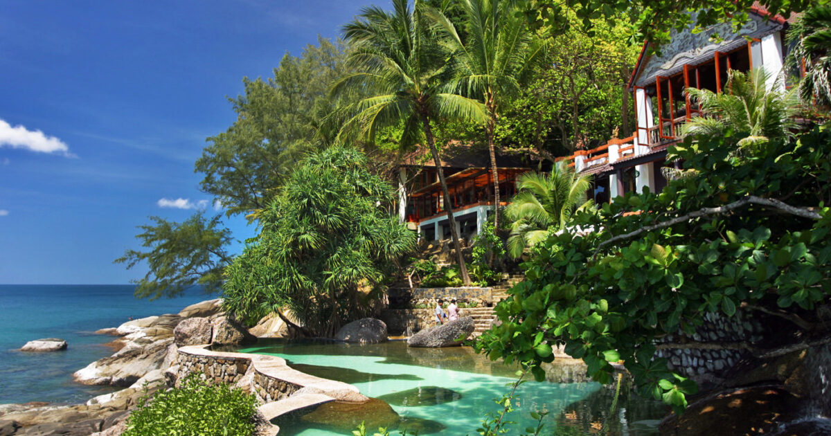 Mom Tri's Villa Royale