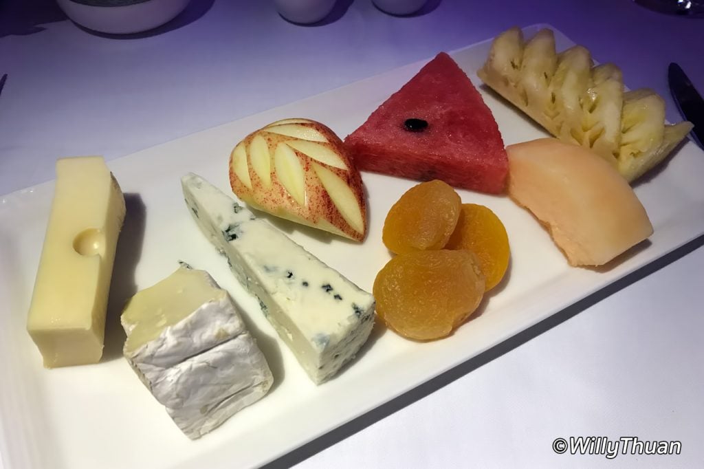 thai airways first class cheese