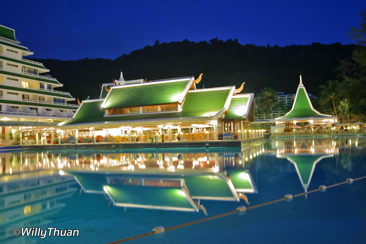 Le Meridien Phuket and the swimming pool at night