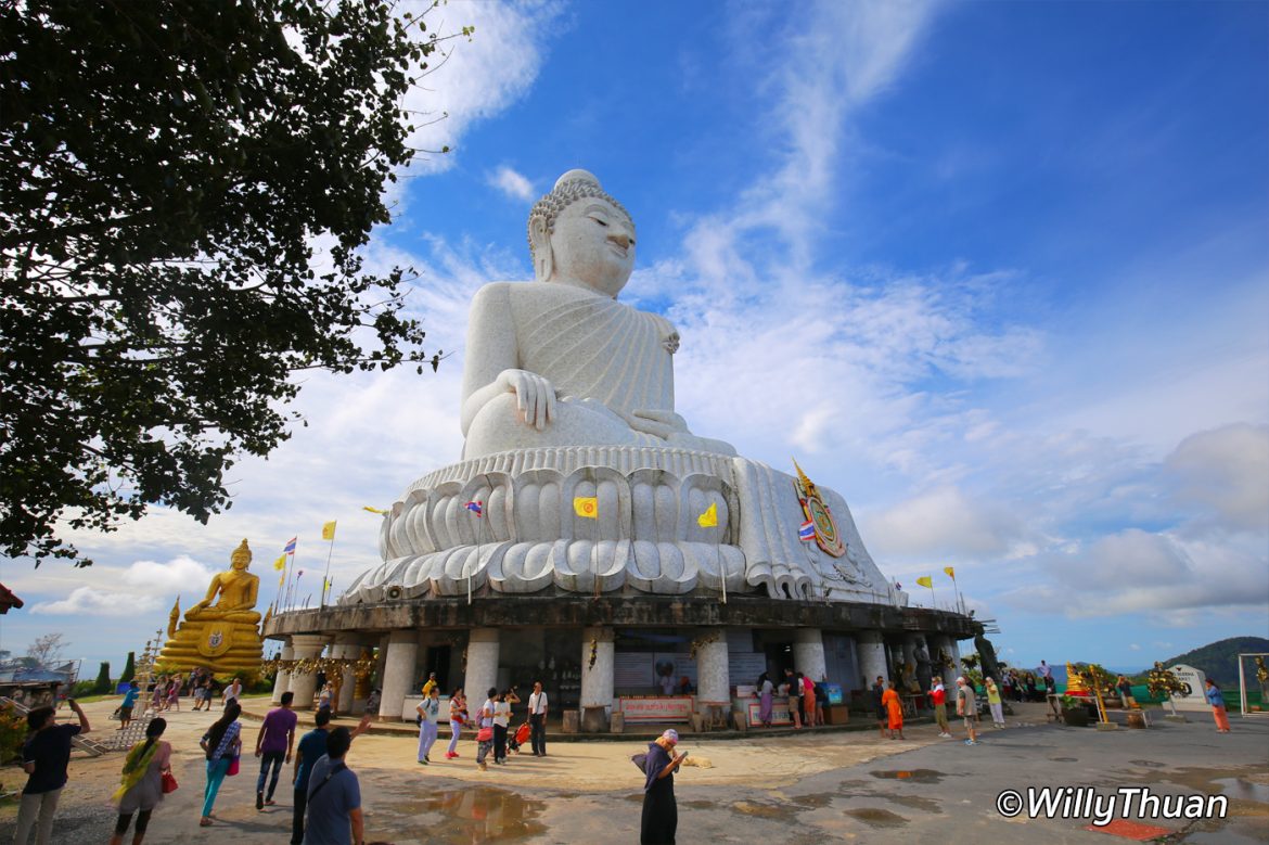 Der Big Buddha von Phuket Aufstieg zum berühmten Großen Buddha von Phuket PHUKET 101
