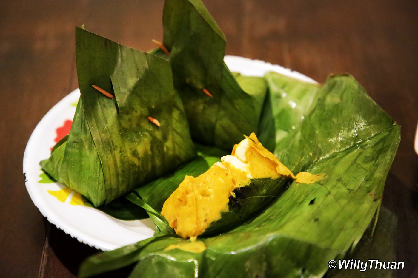 Hor Mok Talay (Spicy Fish Mousse) - PHUKET 101