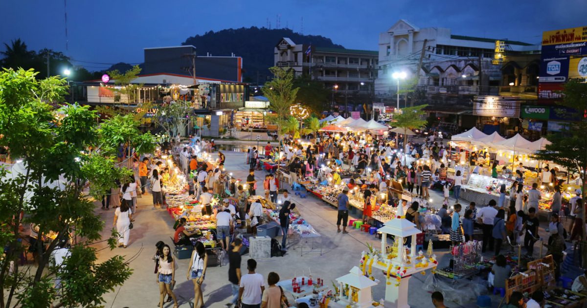 Marché à Phuket: "Chillva Night Market"
