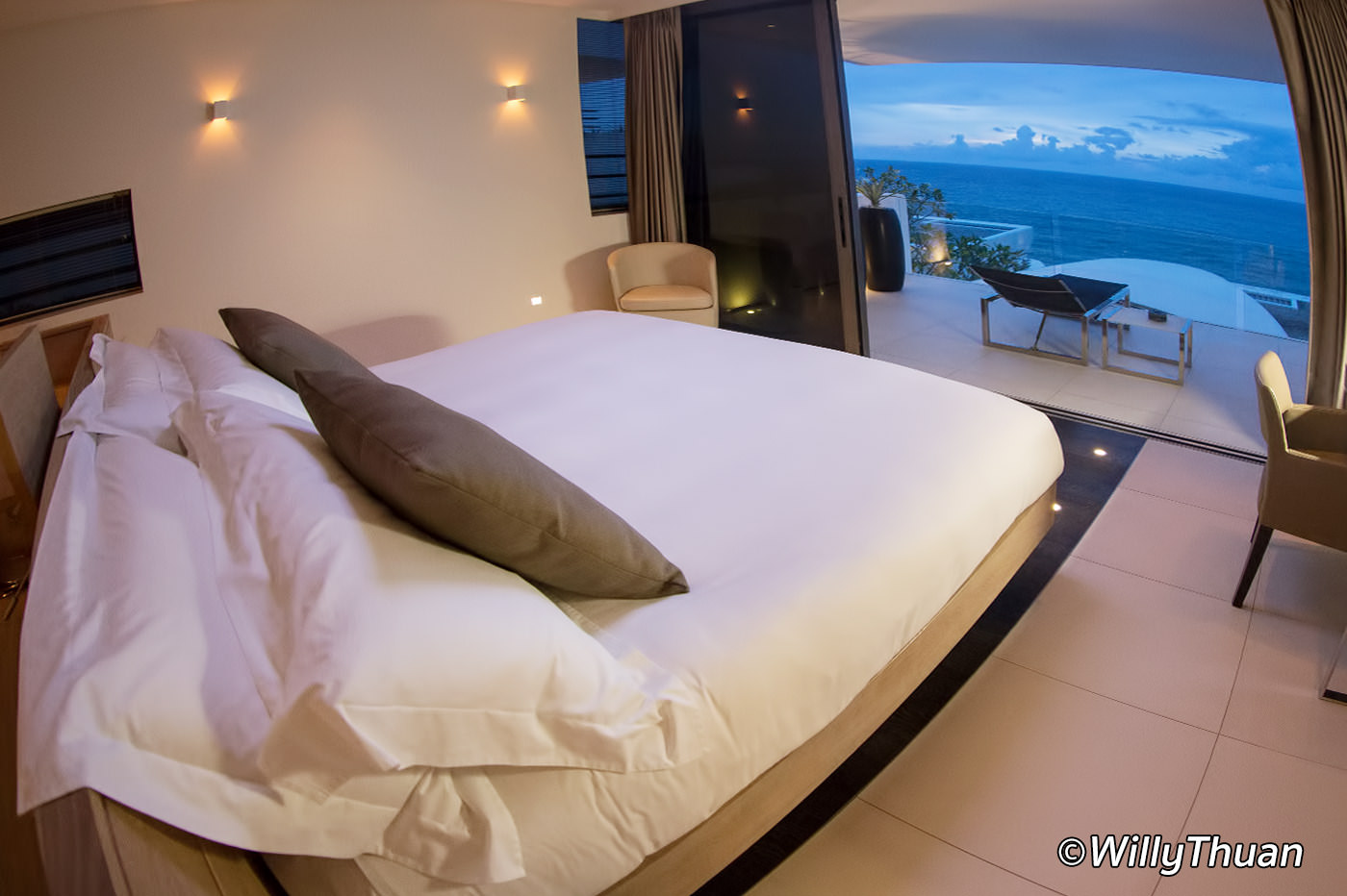 Kata Rocks Master Bedroom