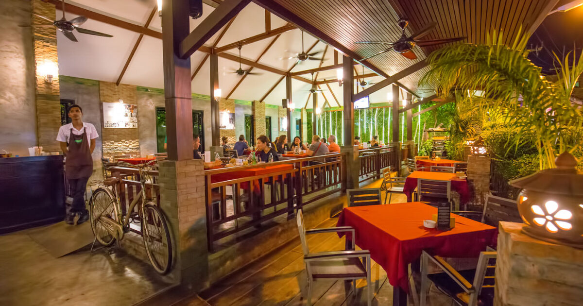 Kaab Gluay Restaurant