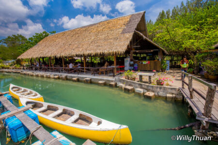 Chaiyo Seafood Restaurant - PHUKET 101