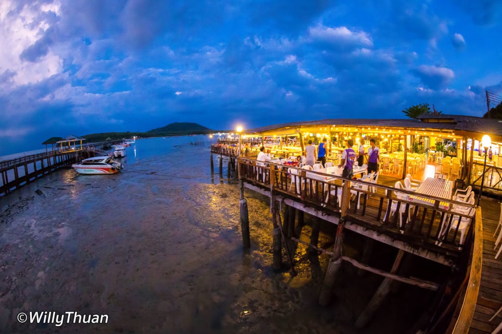 Laem Hin Seafood restaurant