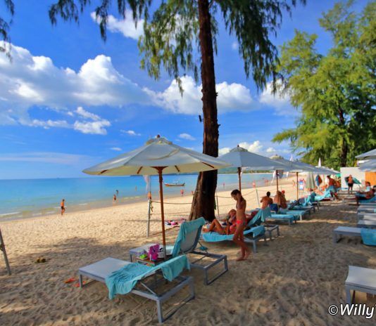 Catch Beach Club on Bang Tao Beach