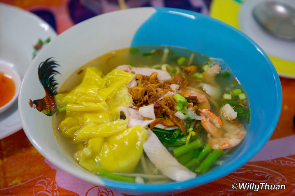 Som Chit Hokkien Noodle Soup in Phuket Town PHUKET 101