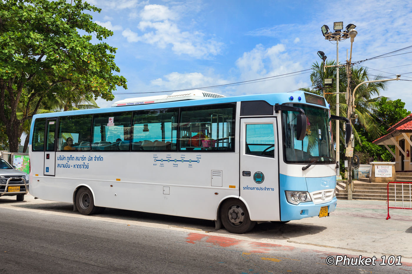 Автобус патонг пхукет. Смарт бас на Пхукете. Phuket Bus. Blue Bus Phuket. Smart Bus.