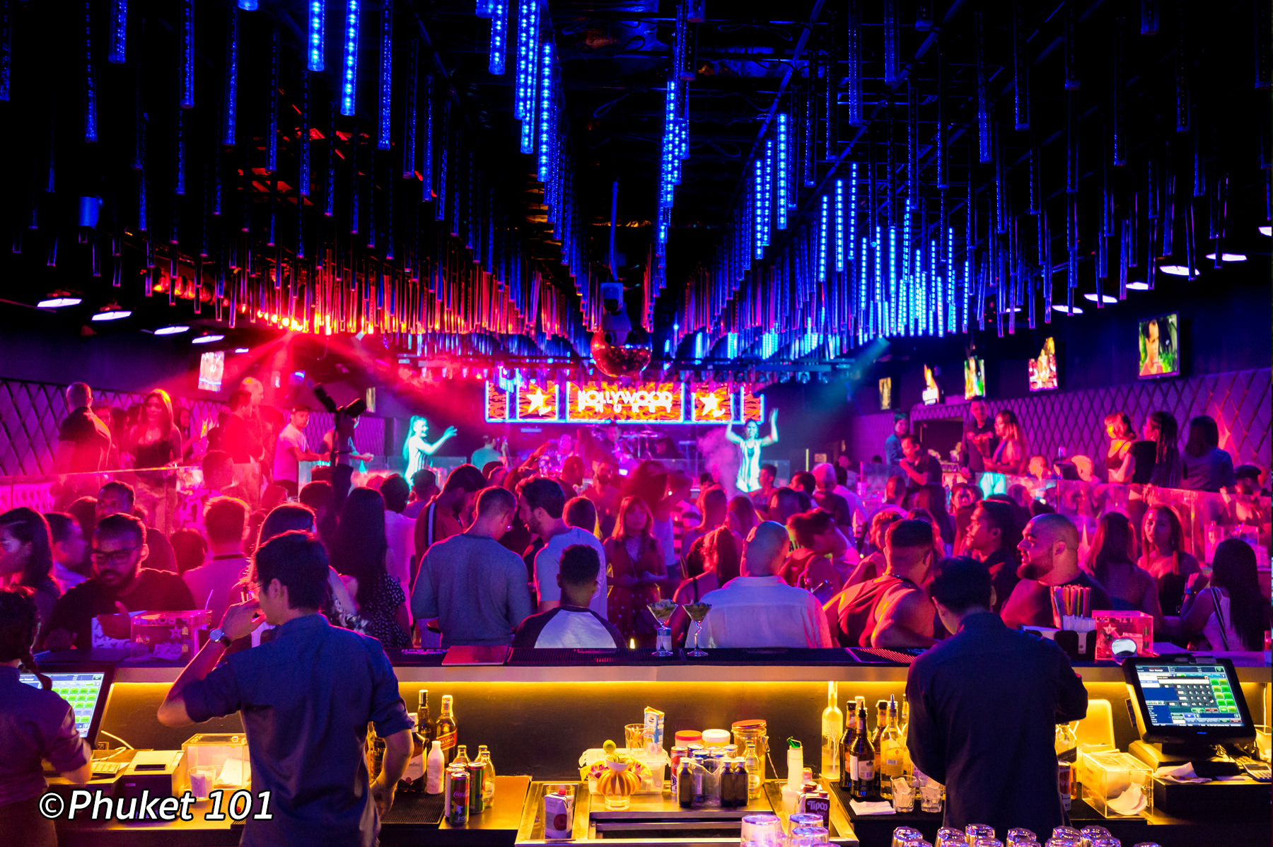 Клубы пхукета. Клубные заведения. Disco Phuket. Men's Club Phuket.