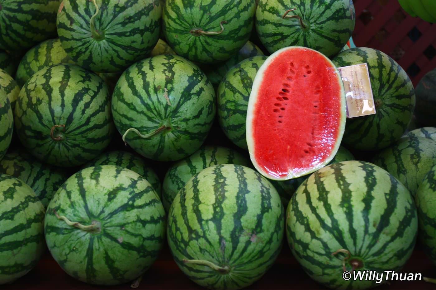 Watermelon перевод на русский. Харбуза. Ватермелон Арбуз Тайланд. Донаки тарбуз. Харбуза Баргинай.