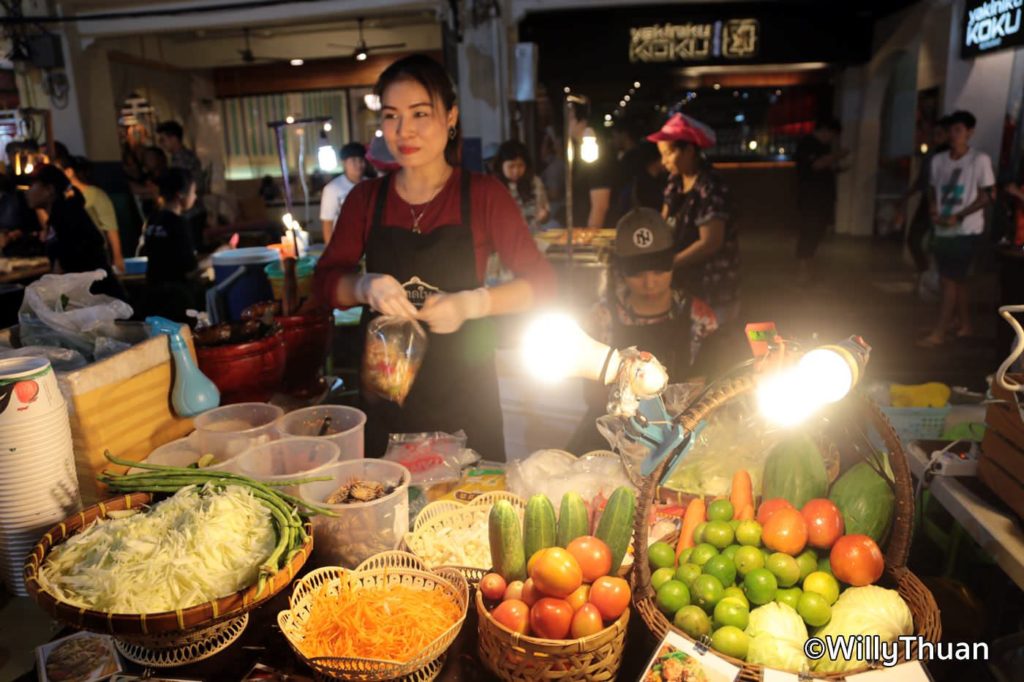 Phuket Walking Street Night Market