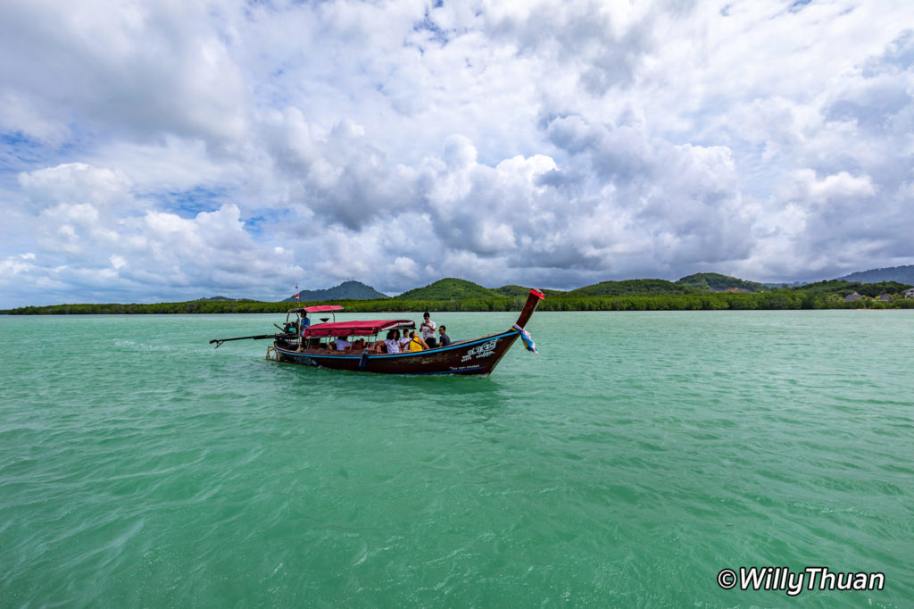 bang mud floating restaurant