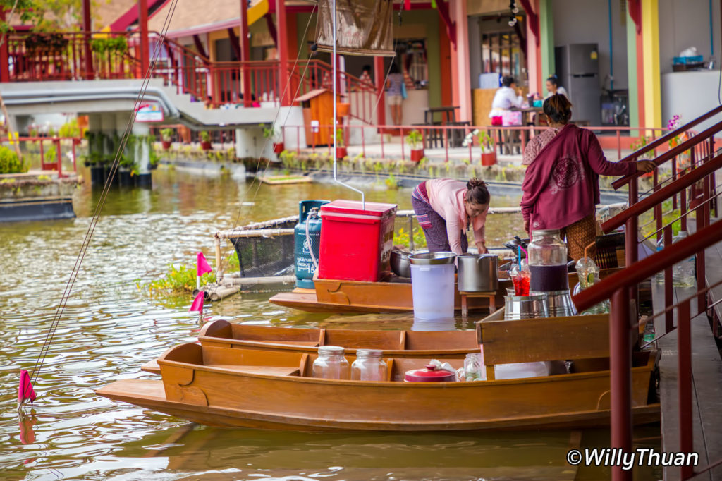 floating market phuket