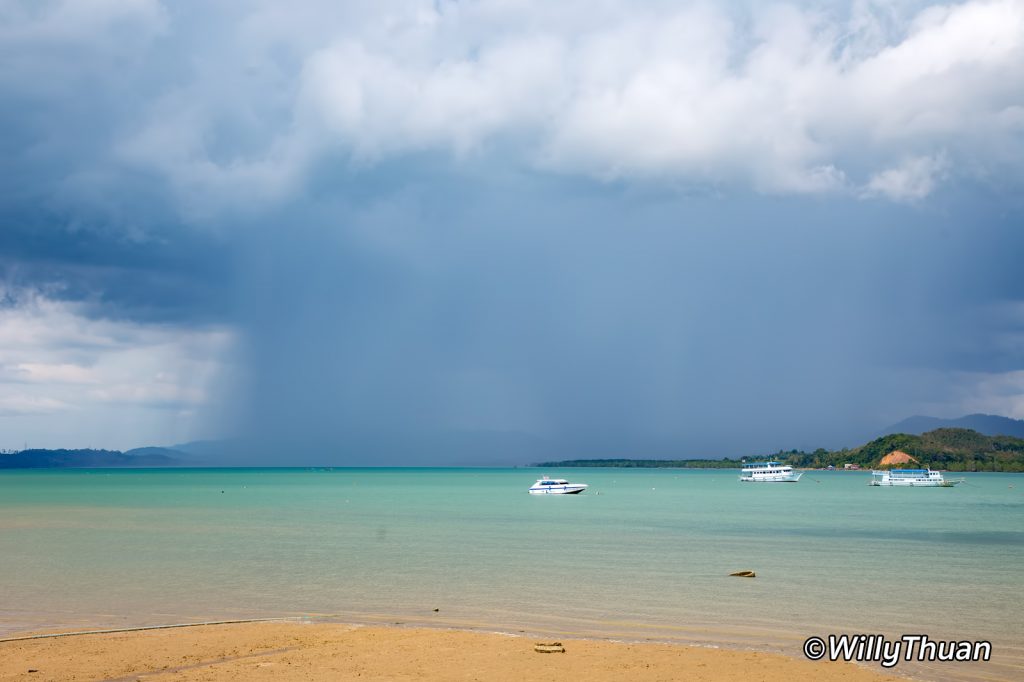 Rain over Laem Sai restaurant