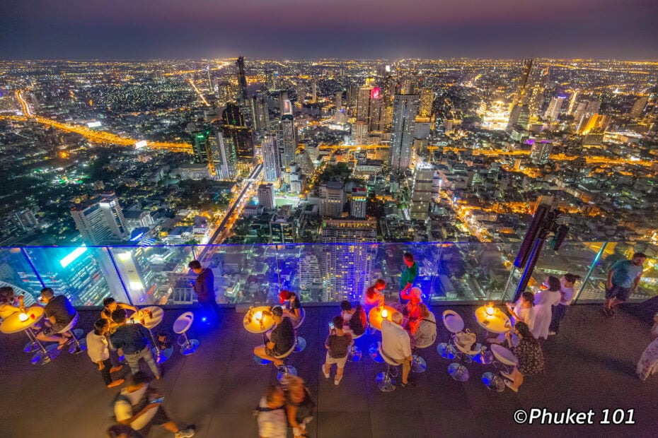 Mahanakorn Skywalk Rooftop Bar in Bangkok