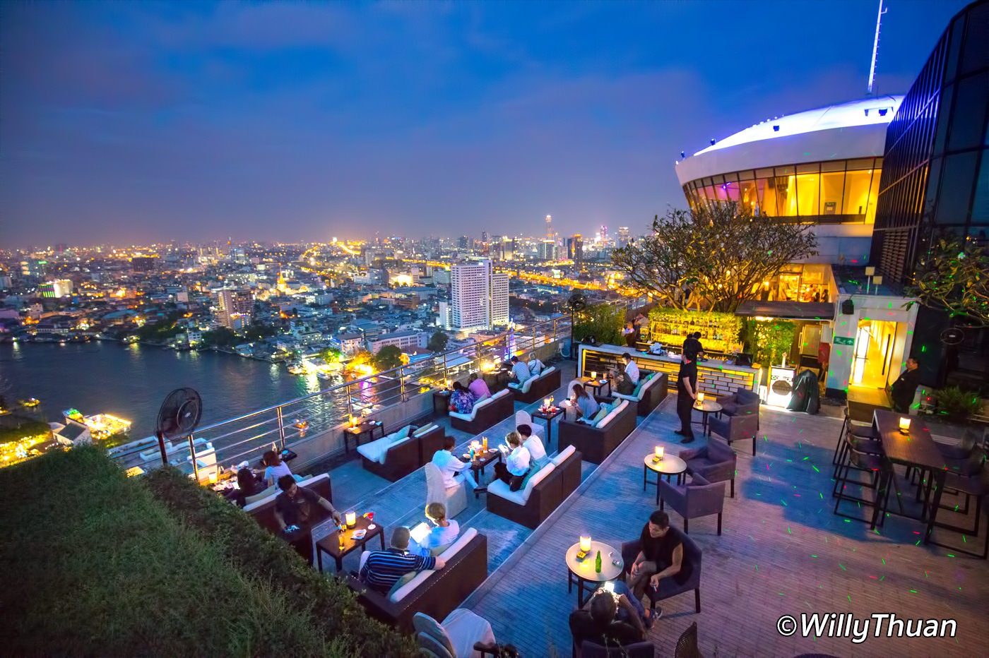 Three Sixty Rooftop Lounge at Millennium Hilton Bangkok