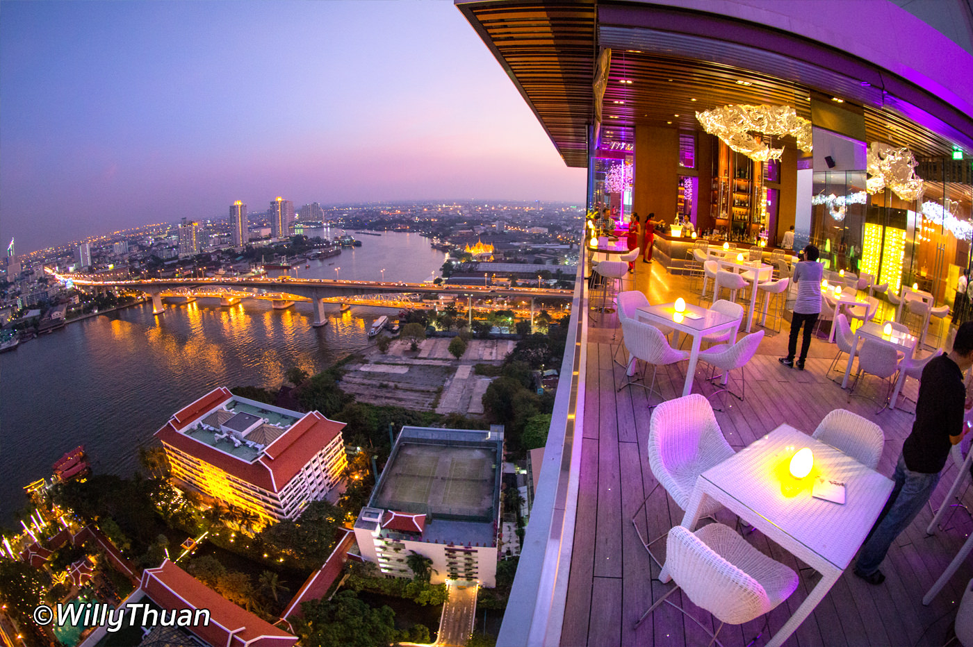 Seen Rooftop Bar At Avani Hotel Bangkok