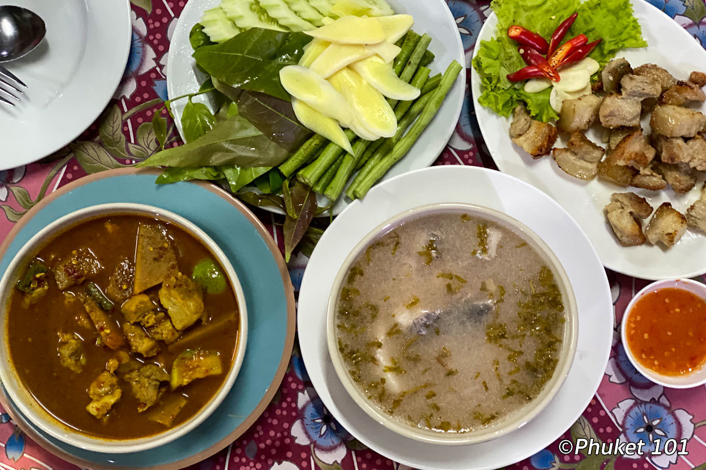 10 Best Typical Southern Thai Food You Must Try in Phuket - PHUKET 101