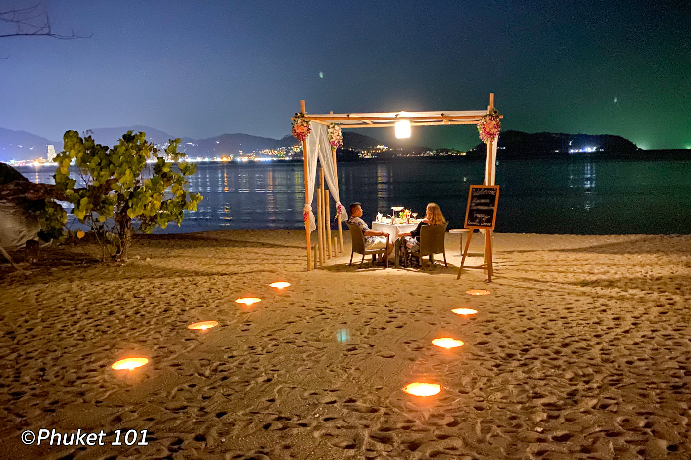 Romantic Beach Dinner In Phuket At Old Siam Restaurant Phuket 101 9500