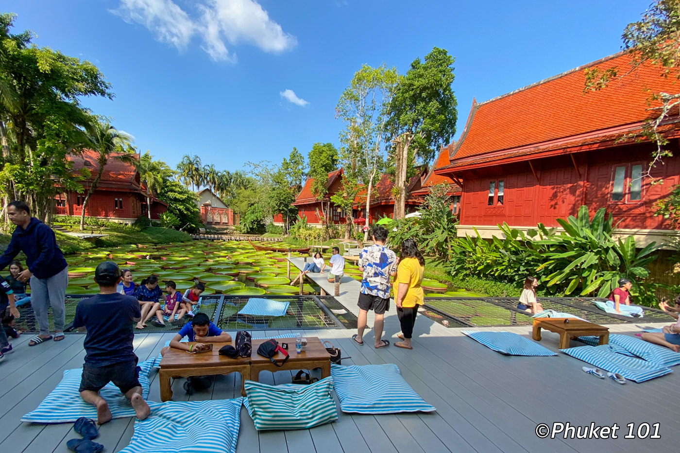 Ma Doo Bua cafe and restaurant