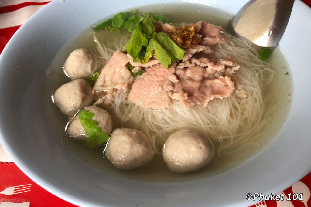Noodle Soup in Phuket (Kuey Tiaow) PHUKET 101