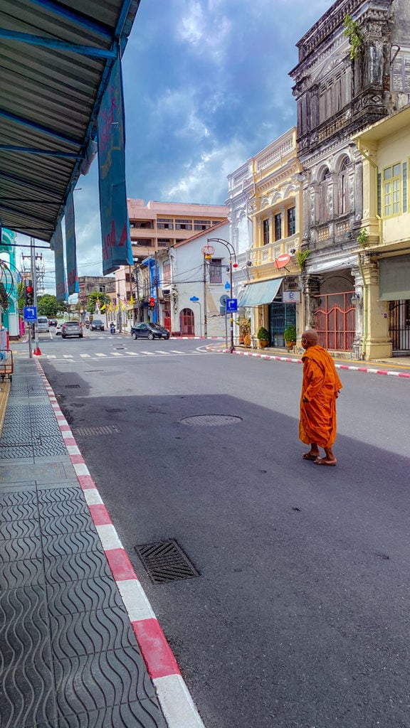 phuket town monk