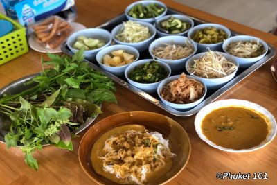 Kanom Jeen Saphan Hin in Phuket Town