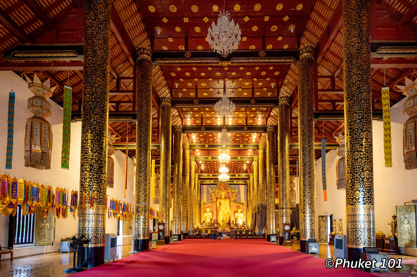 Wat Chedi Luang in Chiang Mai