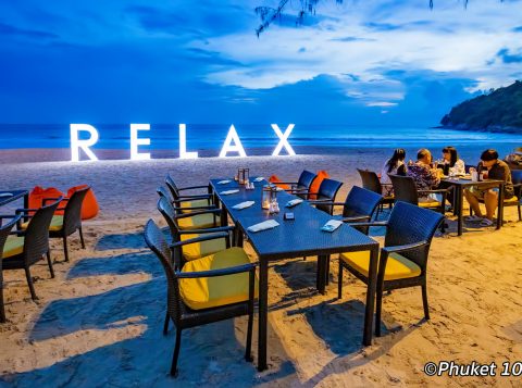 Relax Beach Club at Le Meridien Phuket