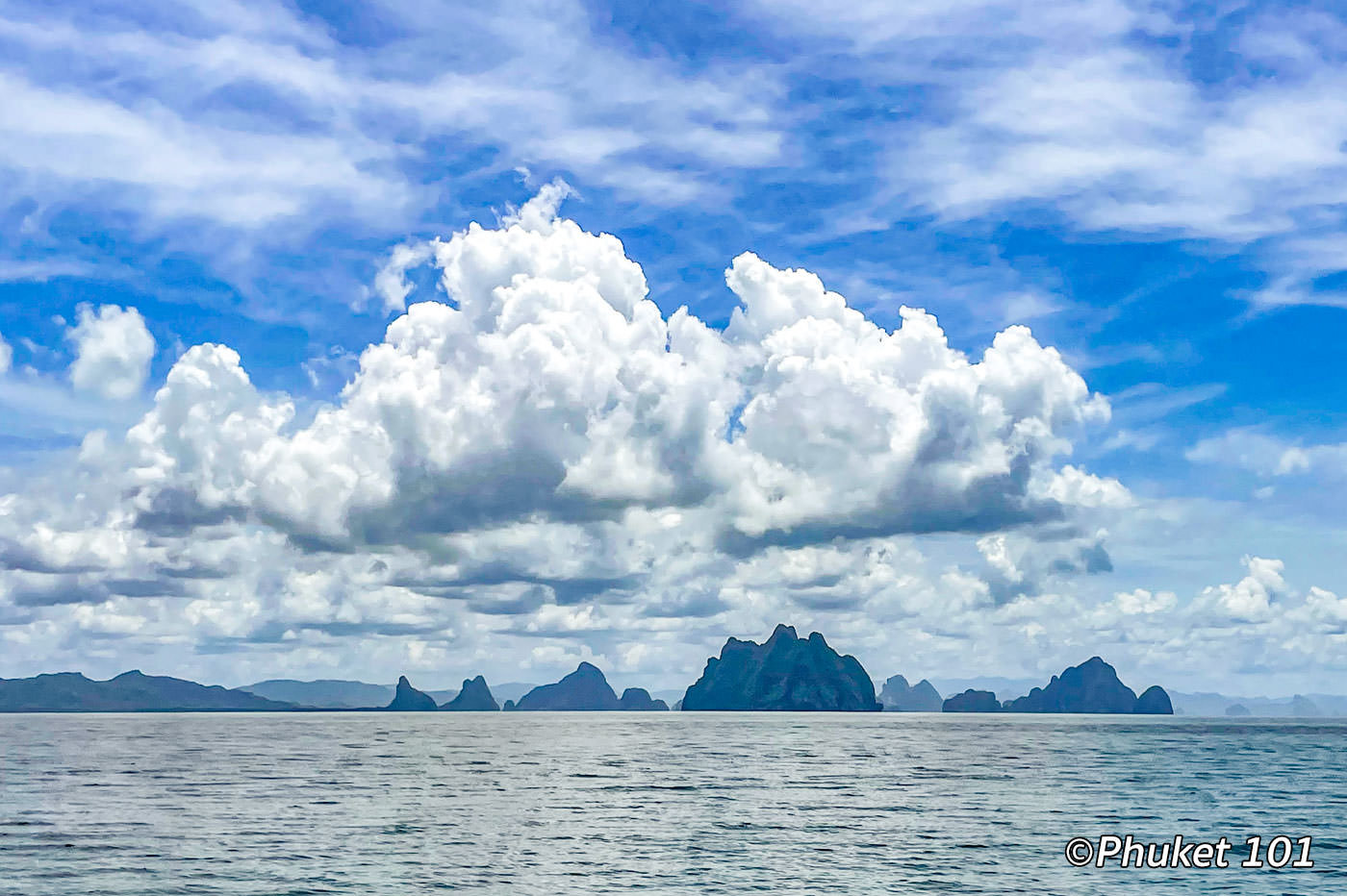 Ferry arriving at Koh Yao Noi