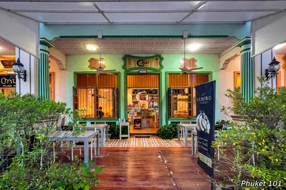 Crust Cafe & Restaurant - Italian Restaurant in Phuket Town