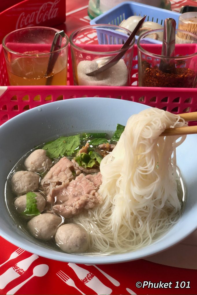 O Cha Rot Phuket Soupe aux nouilles dans la ville de Phuket Blog Voyage