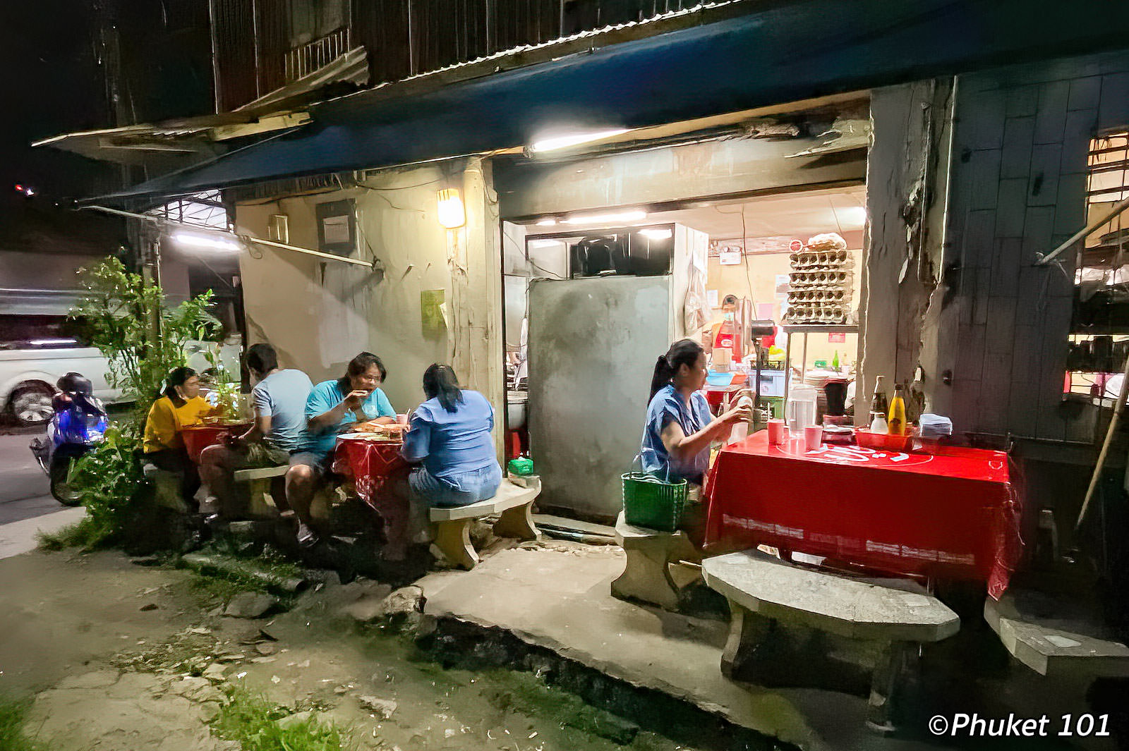 普吉鎮的 Hong Khao Tom Pla 餐廳