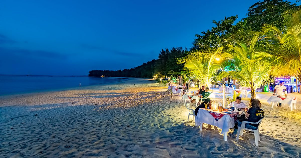 Good View Restaurant Nai Yang Beach, Phuket