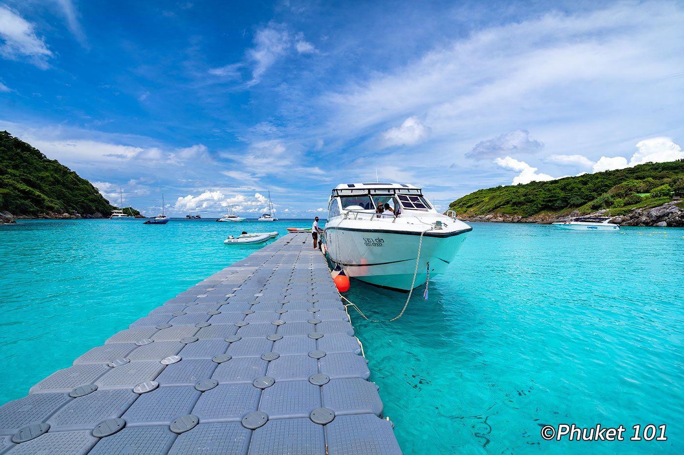 the racha resort speedboat