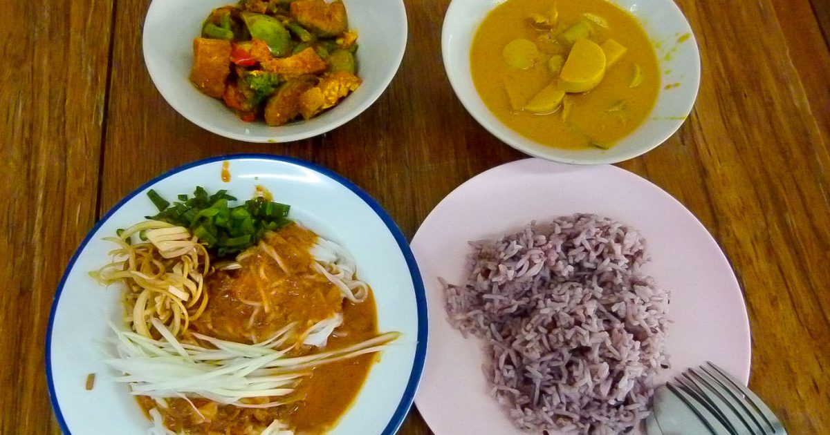 Loukthor Vegetarian Restaurant in Phuket Town