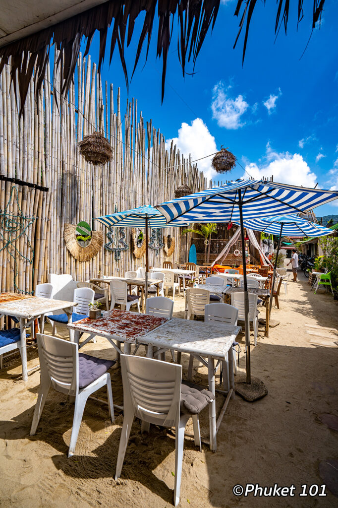 Smile Bar & Restaurant on Kamala Beach PHUKET 101