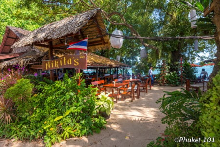 Restaurantes en la playa de Rawai