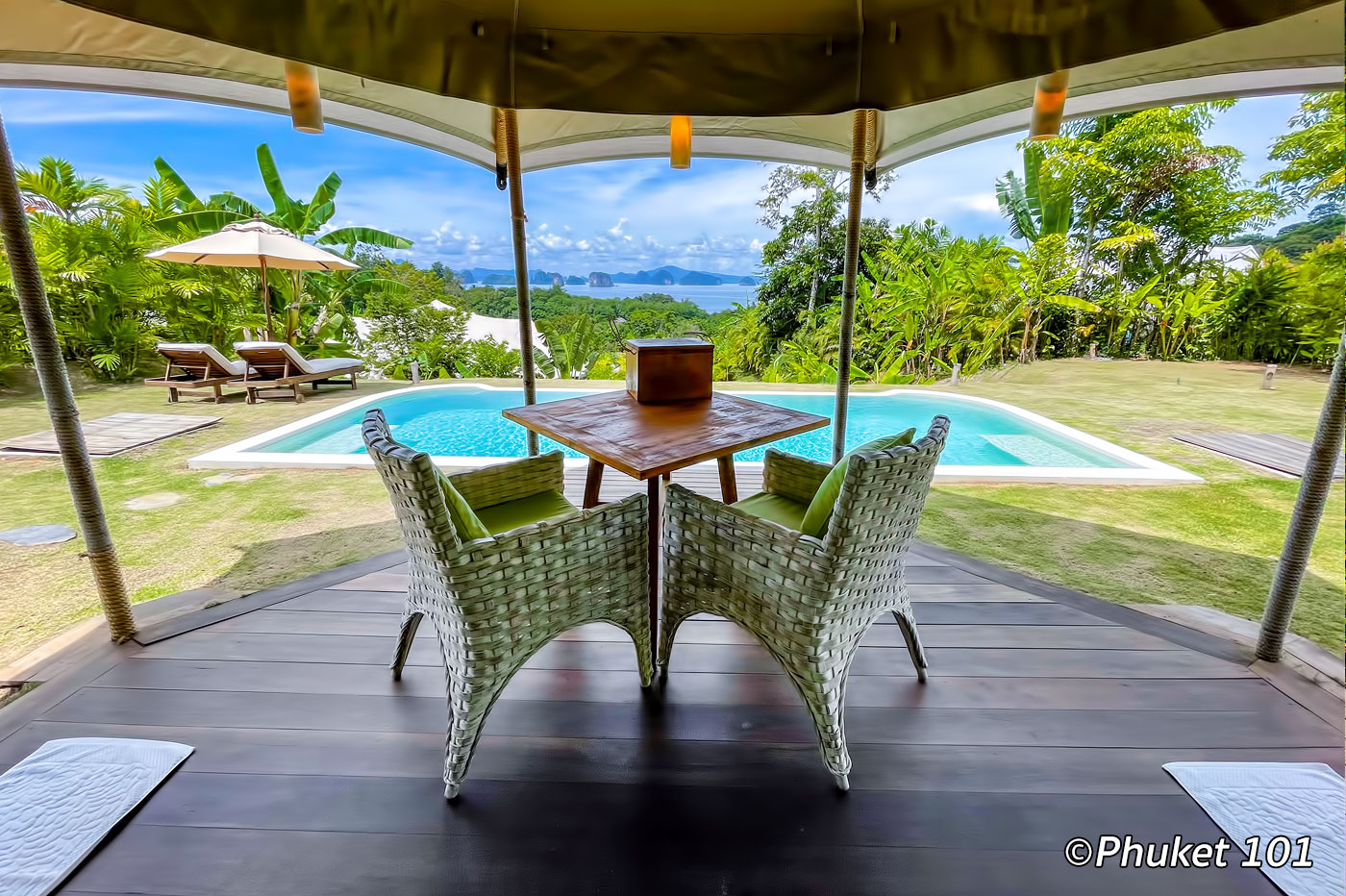 Breakfast with a view of Phang Nga Bay at 9 Hornbills