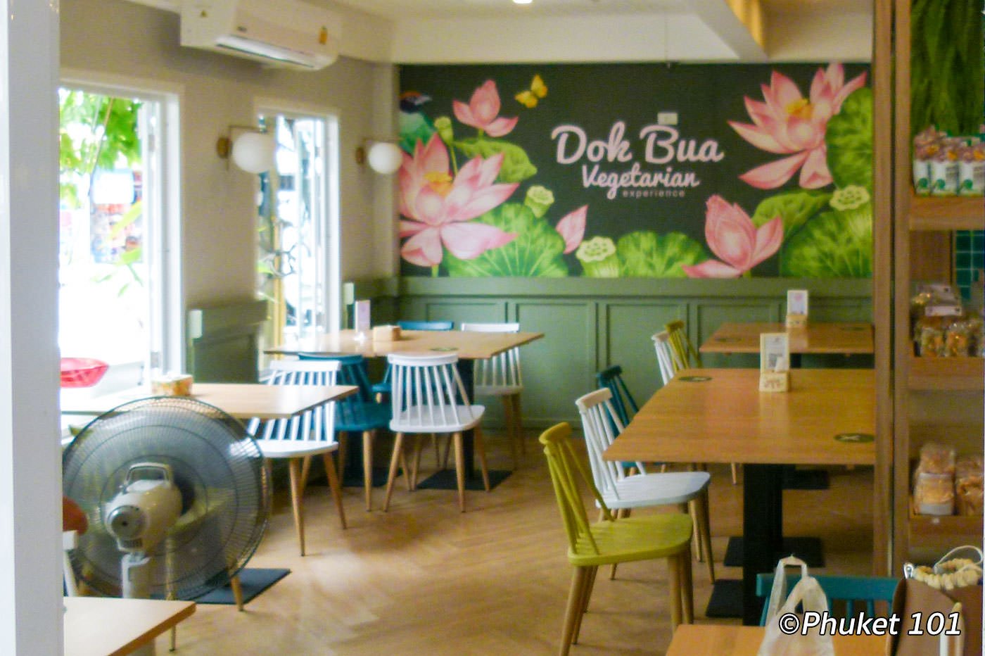 dok bua vegetarian restaurant 6