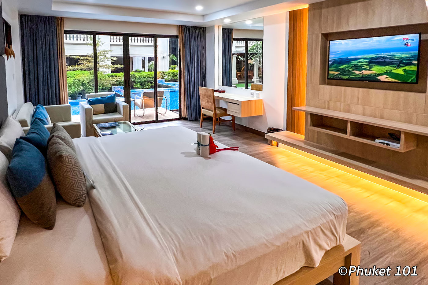 baan-laimai-beach-resort-bedroom-2 Large new bedroom with great pool access and great design