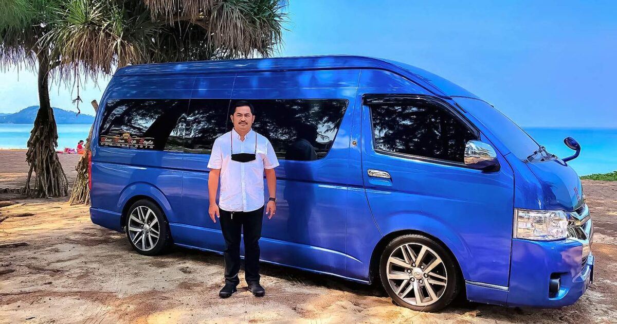 Renting a car with driver in Phuket