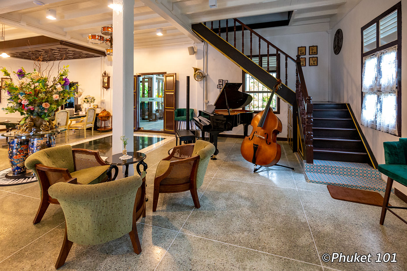 Sound Gallery House, a hotel in Phuket Town