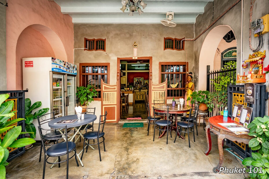 Kaeng Liang Restaurant in Phuket Town