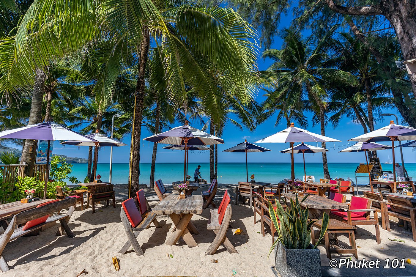 Kamala Beach ⛱️ - PHUKET 101